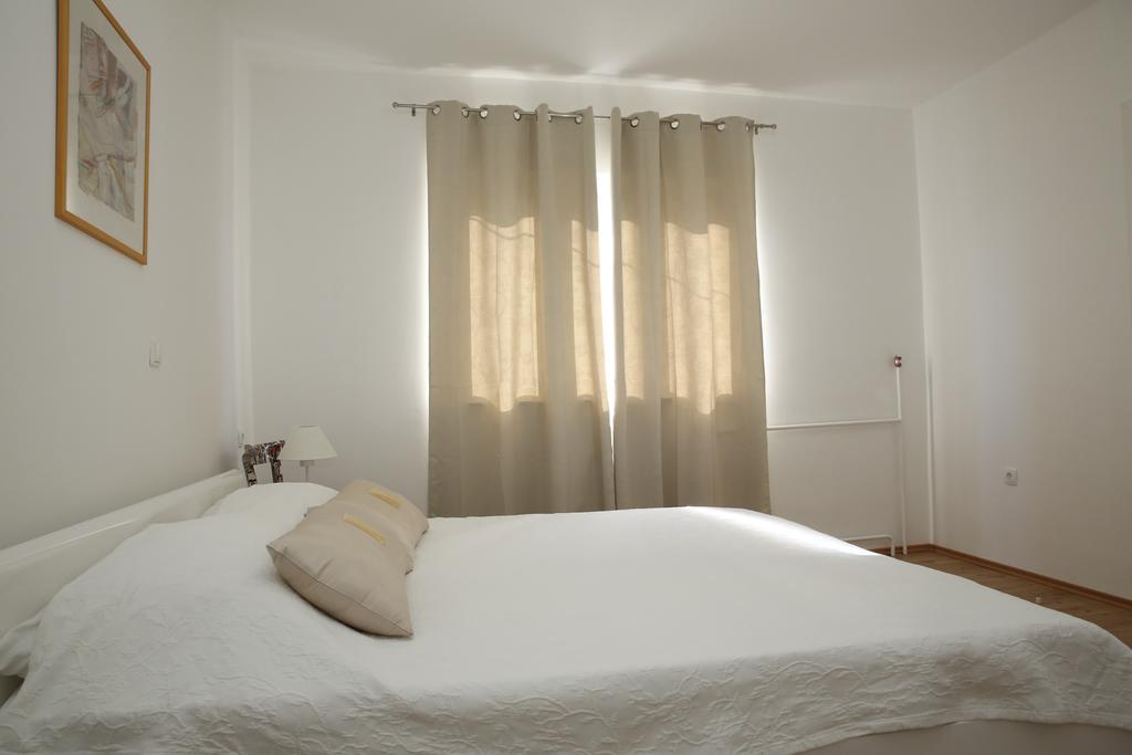 Apartment Udovicic Vodice Rom bilde