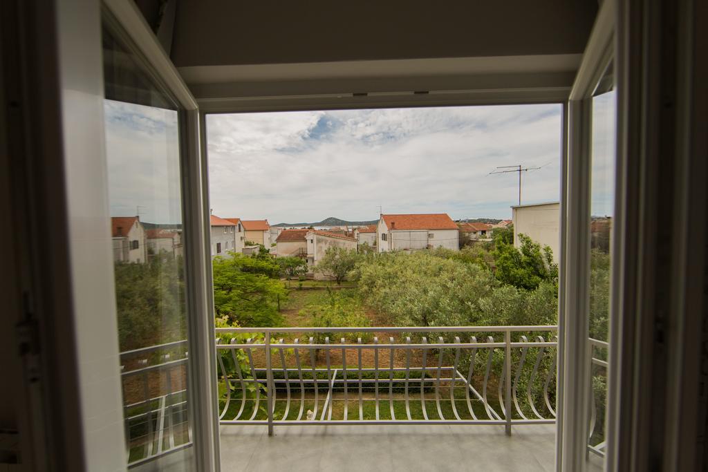 Apartment Udovicic Vodice Rom bilde