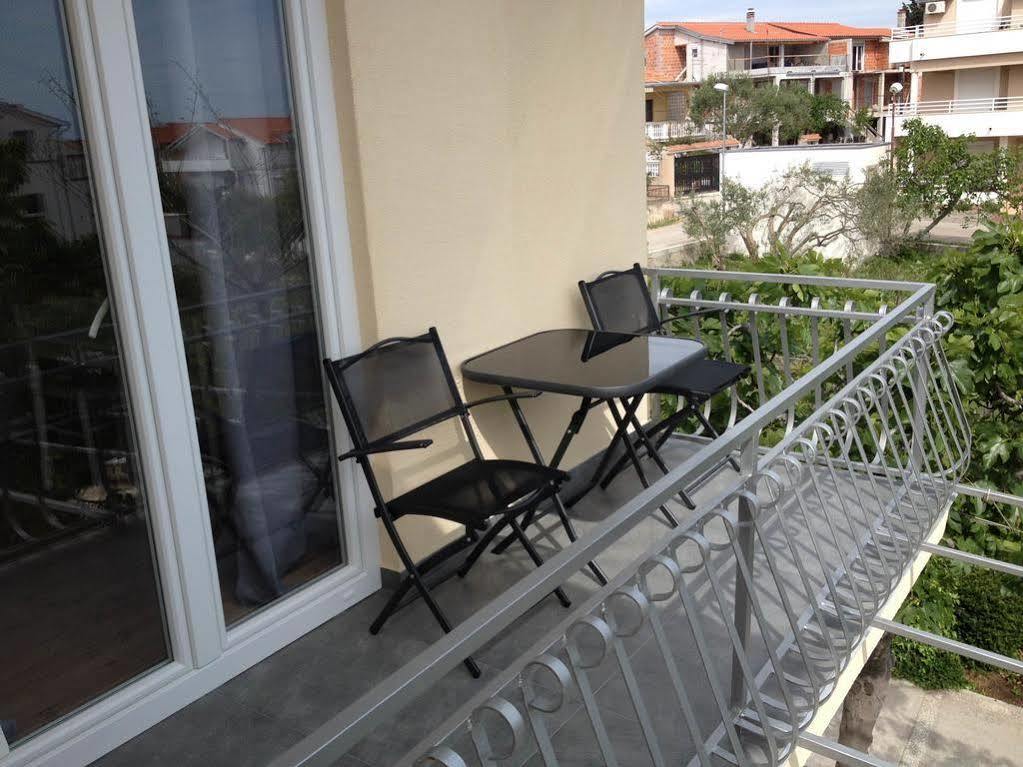 Apartment Udovicic Vodice Eksteriør bilde